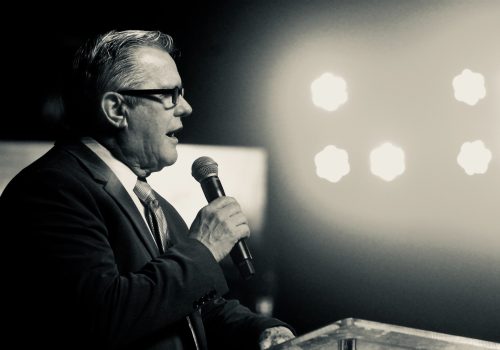 All Around the World the Same Song